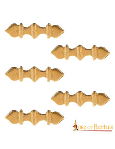 Set mit 5 Messingornamenten für mittelalterliche Gürtel