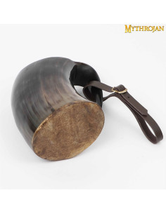 Jarra vikinga con correa para colgar en cinturón (800 ml.) 2