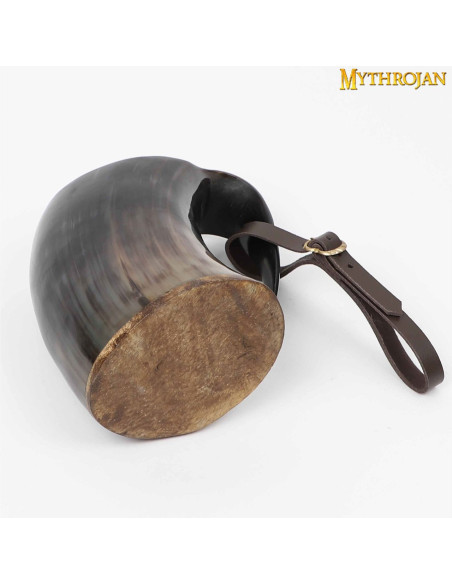 Jarra vikinga con correa para colgar...
