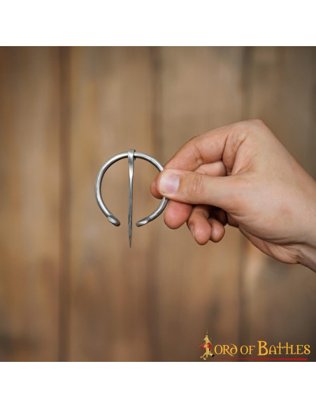 Forniklet Viking fibula til tøj