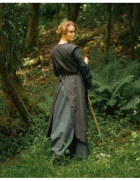 Sobrevesta Vysera con aberturas...