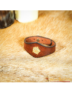 Handgefertigtes braunes Tudor-Lederarmband mit...