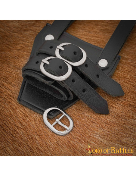 Set mit 3 kleinen ovalen Stahlschnallen Set mit 3 kleinen ovalen Stahlschnallen