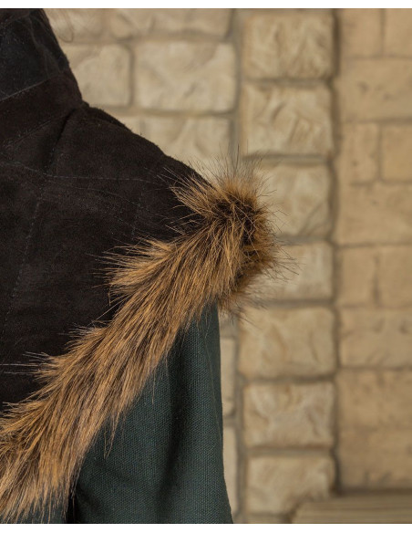 Nimue mittelalterlicher Ringkragen...