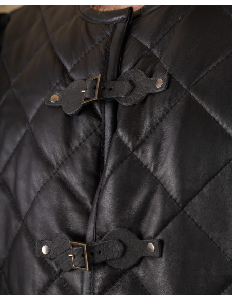 Haldur Medieval Gambeson i sort