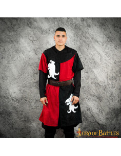 Tabardo medieval cuartelado rojo-negro Dragón 2