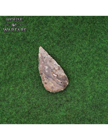 Pfeilspitze aus dunkelbraunem...