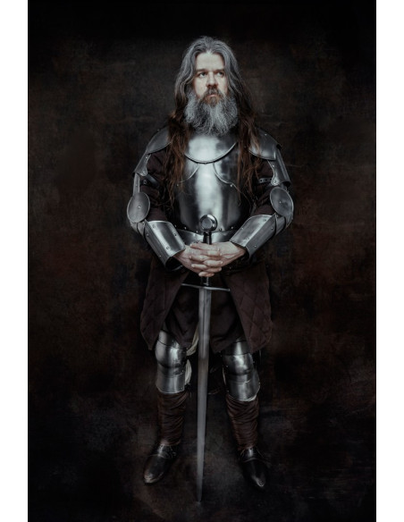 Middelalderbastard Johannes sværd til...