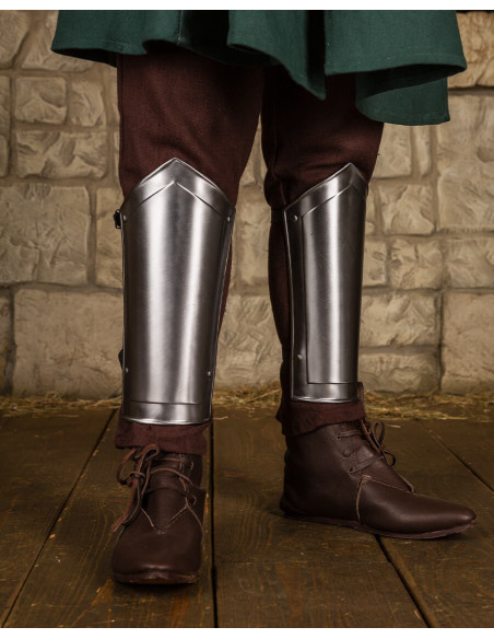 Mina middelaldergrever i poleret stål