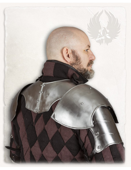 Grote middeleeuwse schoudervullingen,...