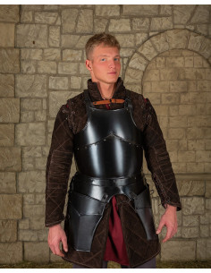 Torso medieval modelo Markward, acabado ennegrecido