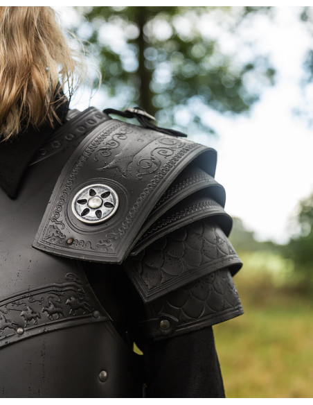 Lederen schoudervullingen met reliëf...