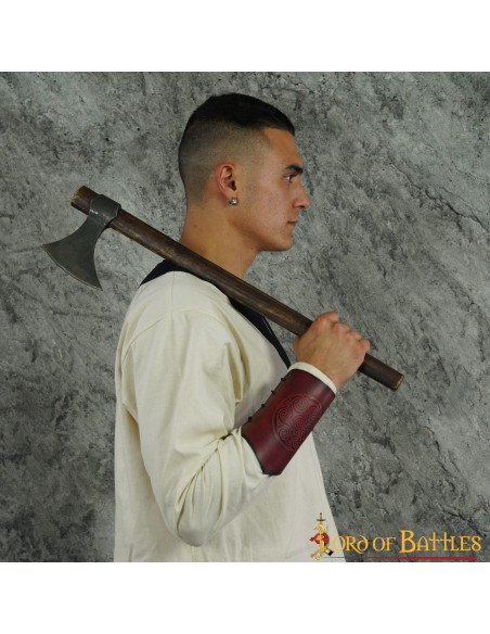 Brazaletes de cuero granate diseño...