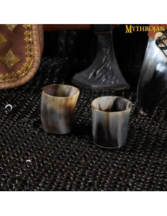 Set de 2 vasos de chupito vikingos, asta de toro 2