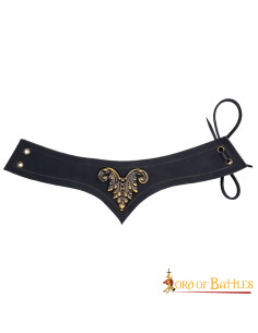 Tiara medieval cuero negro decorada