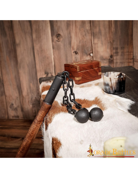 Maza medieval de batalla, doble bola