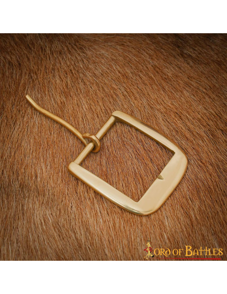 Håndlavet middelalderspænde af ren...