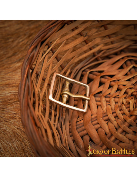 Kleine puur koperen gesp (2,8 x 2,4 cm.)