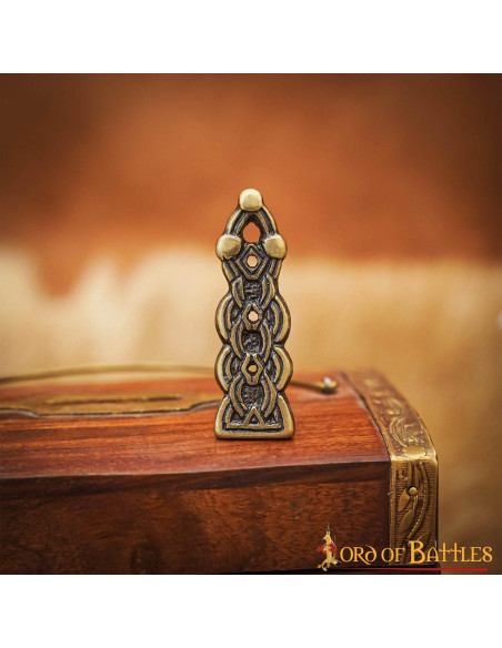 Punta cinturón celta latón antiguo Punta cinturón celta latón antiguo