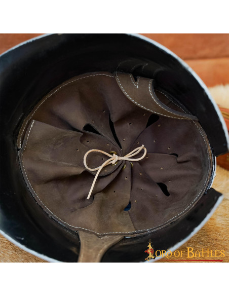 Middelalderlig barbuta italiensk stil... Middelalderlig barbuta italiensk stil...