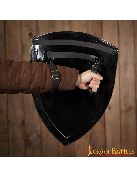 Glatter schwarzer Schild zum Bemalen...