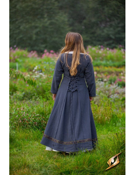 Scandinavische jurk uit de... Scandinavische jurk uit de...
