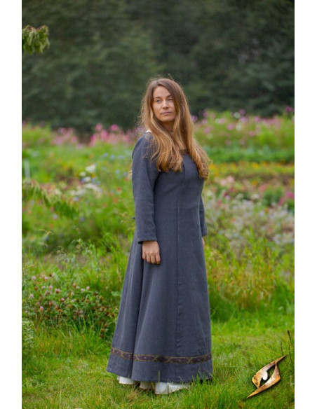 Scandinavische jurk uit de... Scandinavische jurk uit de...