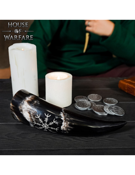 Handgesneden Aegishjalmur ontwerp...