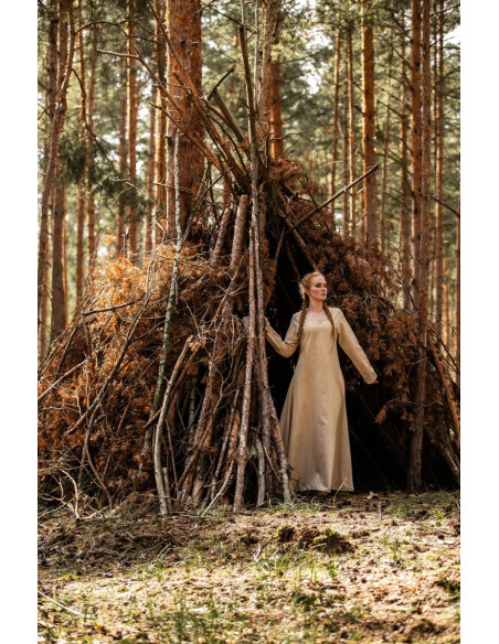Viking kvindekjole model Lina, naturhvid