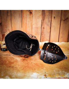 Forro acolchado negro para bacinete medieval 2