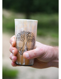 Taza vikinga Yggdrasil de cuerno (150-250 ml.) 2