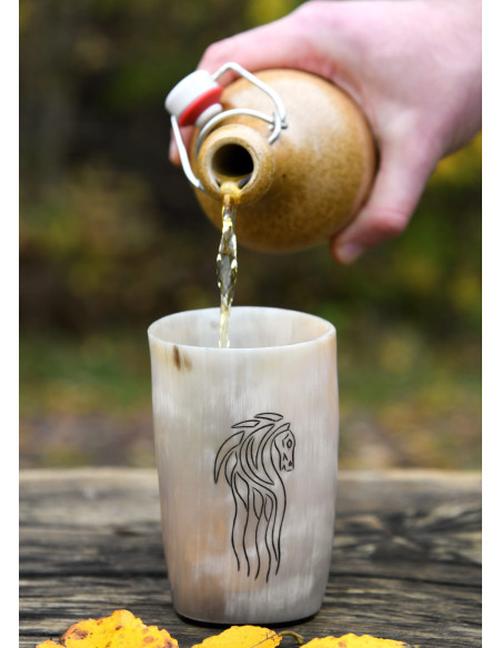 Vaso vikingo caballo en cuerno de...