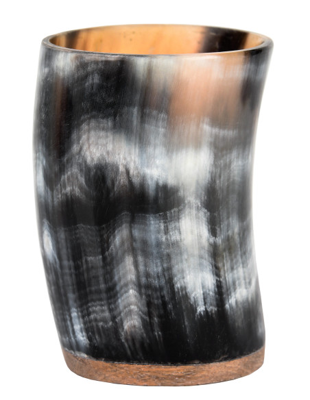 Vaso medieval, chupito en cuerno...