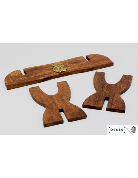 Houten standaard met Napoleonschild