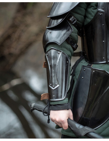 Middeleeuwse set armbanden en kanen...