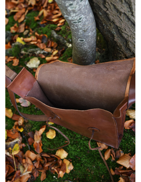 Bolso romano de cuero modelo Comacchio Bolso romano de cuero modelo Comacchio