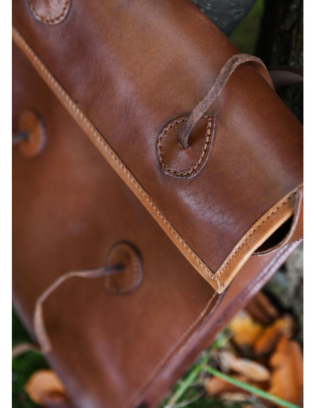 Bolso romano de cuero modelo Comacchio Bolso romano de cuero modelo Comacchio