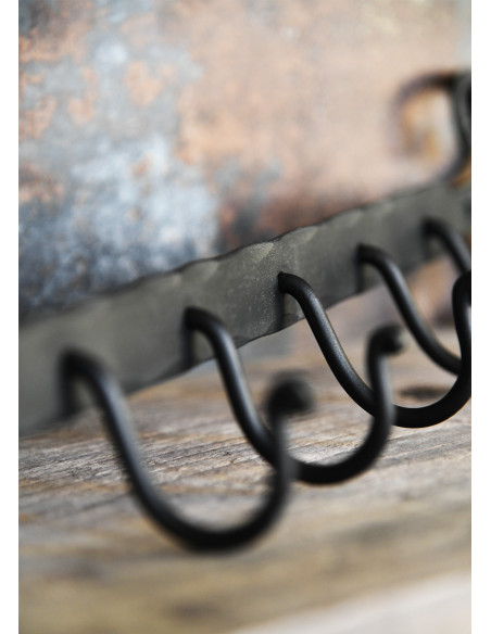 Middeleeuwse kapstok met 5 haken...