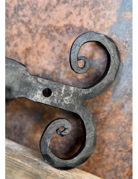 Mittelalterliche Garderobe mit 5...