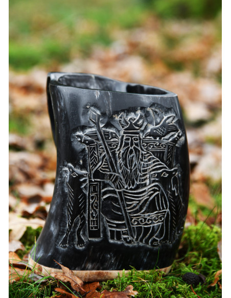 Wikinger-Metkrug im Odin-Design,...