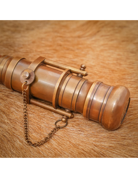 Steampunk-Modellstock mit Fernglas...