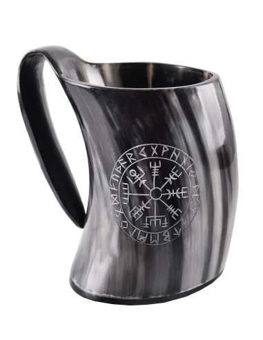 Wikinger vegvísir Bierkrug (650-800 ml.)