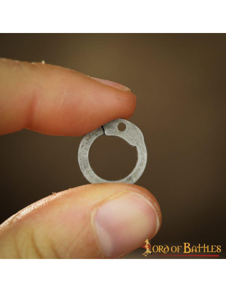 1-kg-Beutel. Kettenhemdringe, 9 mm.