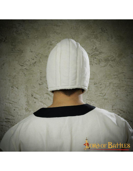 Gepolsterte mittelalterliche...