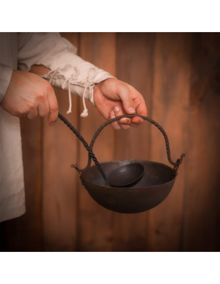 Mittelalterliche Schöpfkelle aus...