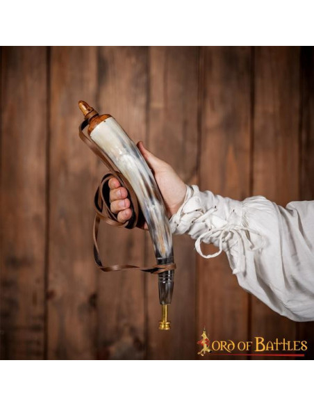 Schießpulver aus echtem Ochsenhorn...