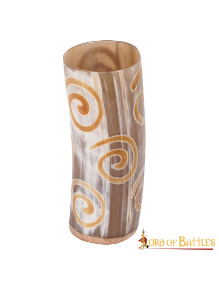 Vaso vikingo en cuerno de buey