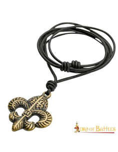 Colgante medieval flor de lis en latón