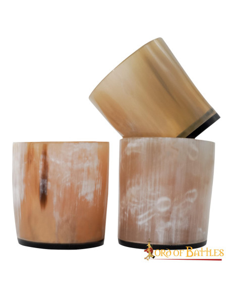Sæt med 3 vikinge-shotglas med naturhorn