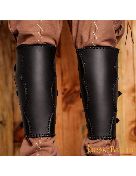 Mittelalterliche Beinschienen aus...